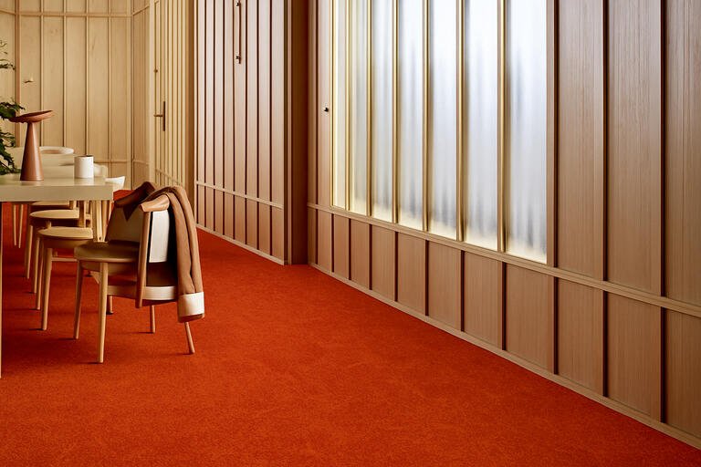 Kiliminės plytelės Ice Breaker Red - Kiliminesplyteles.lt