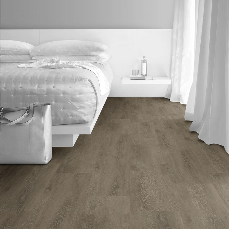 Prabangios Vinilinės Grindys Antique Dark Oak - Kiliminesplyteles.lt