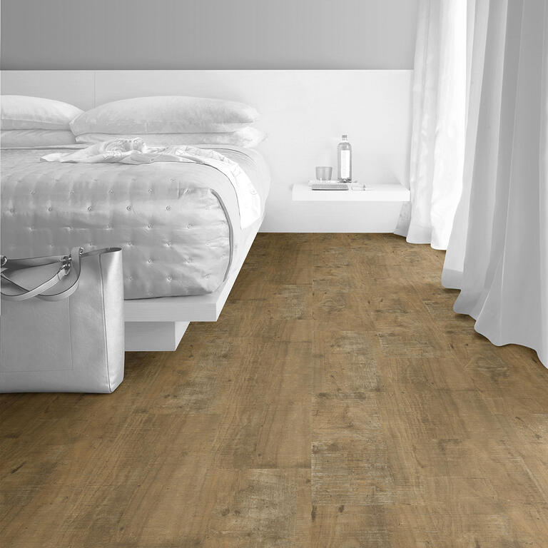 Prabangios Vinilinės Grindys Distressed Hickory - Kiliminesplyteles.lt